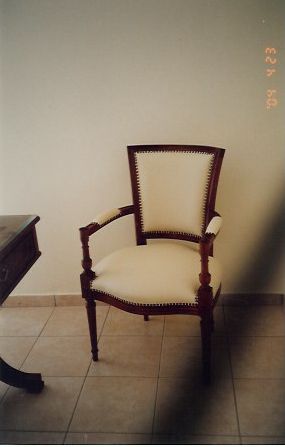 Καρέκλα 1